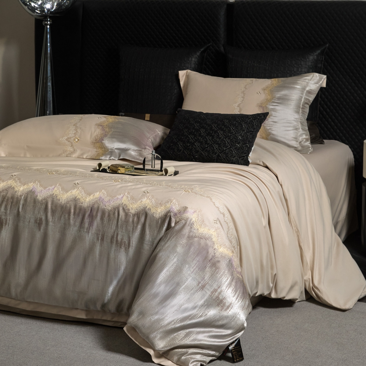 91家纺网 家纺一手货源 找家纺 鑫豪家纺 2026新款13372全棉高精密色织提花四件套-赫兹系列 赫兹-香槟