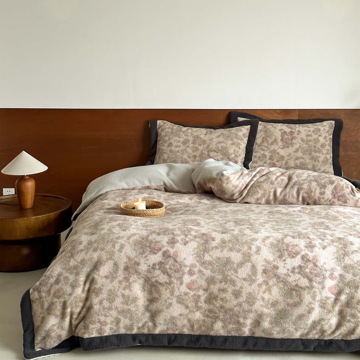 91家纺网 家纺一手货源 找家纺 （总）赫帛 2026新款数码直喷羊毛绒四件套-茵蔓