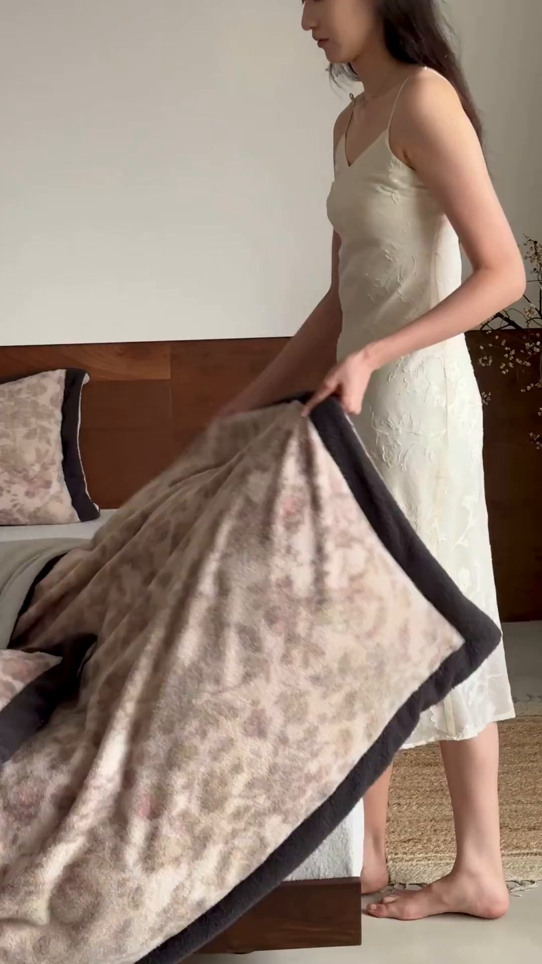 91家纺网 家纺一手货源 找家纺 赫帛 2026新款数码直喷羊毛绒四件套-茵蔓 茵蔓-绿灰色