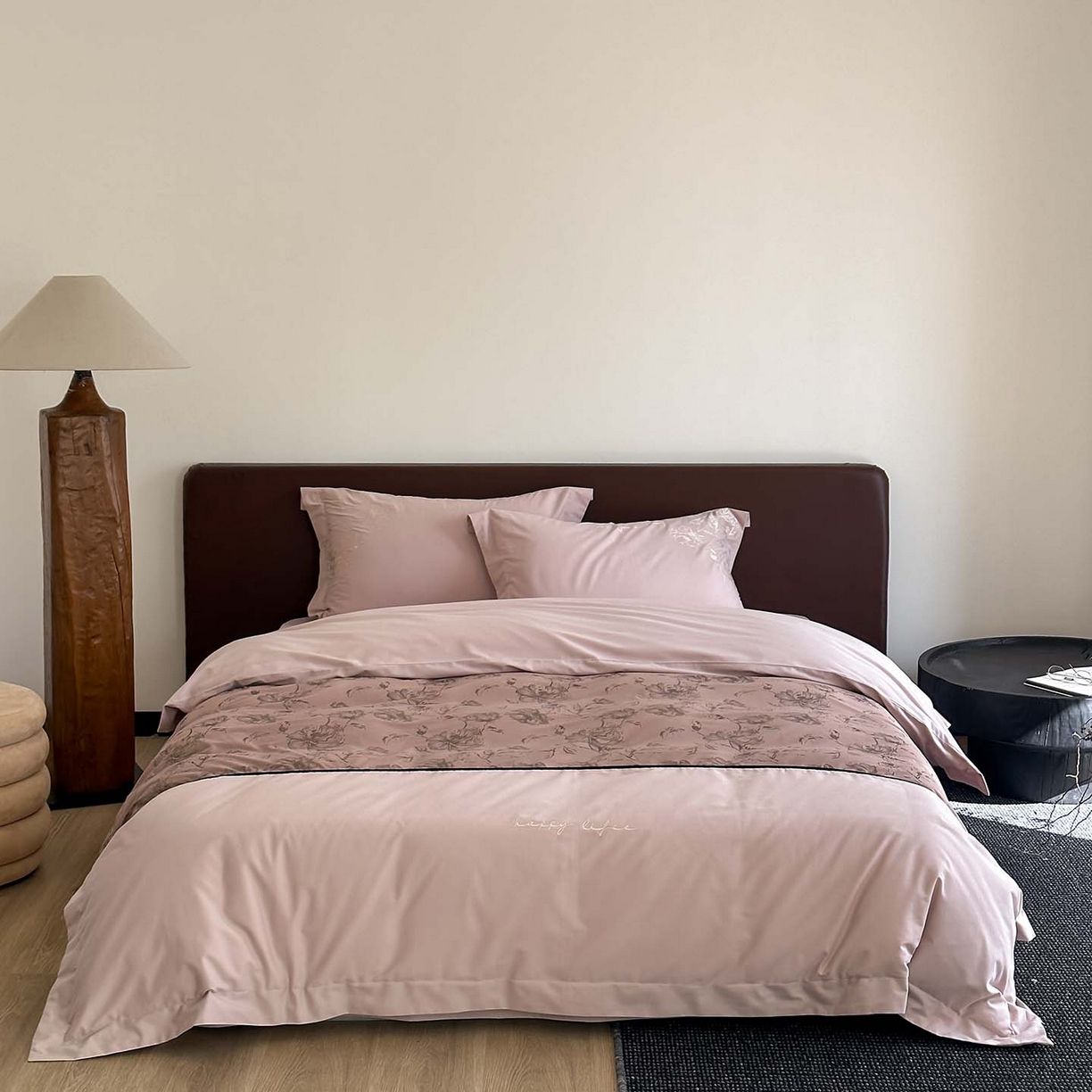 91家纺网 家纺一手货源 找家纺 （总）赫帛 2026新款刺绣磨毛四件套-郁金香