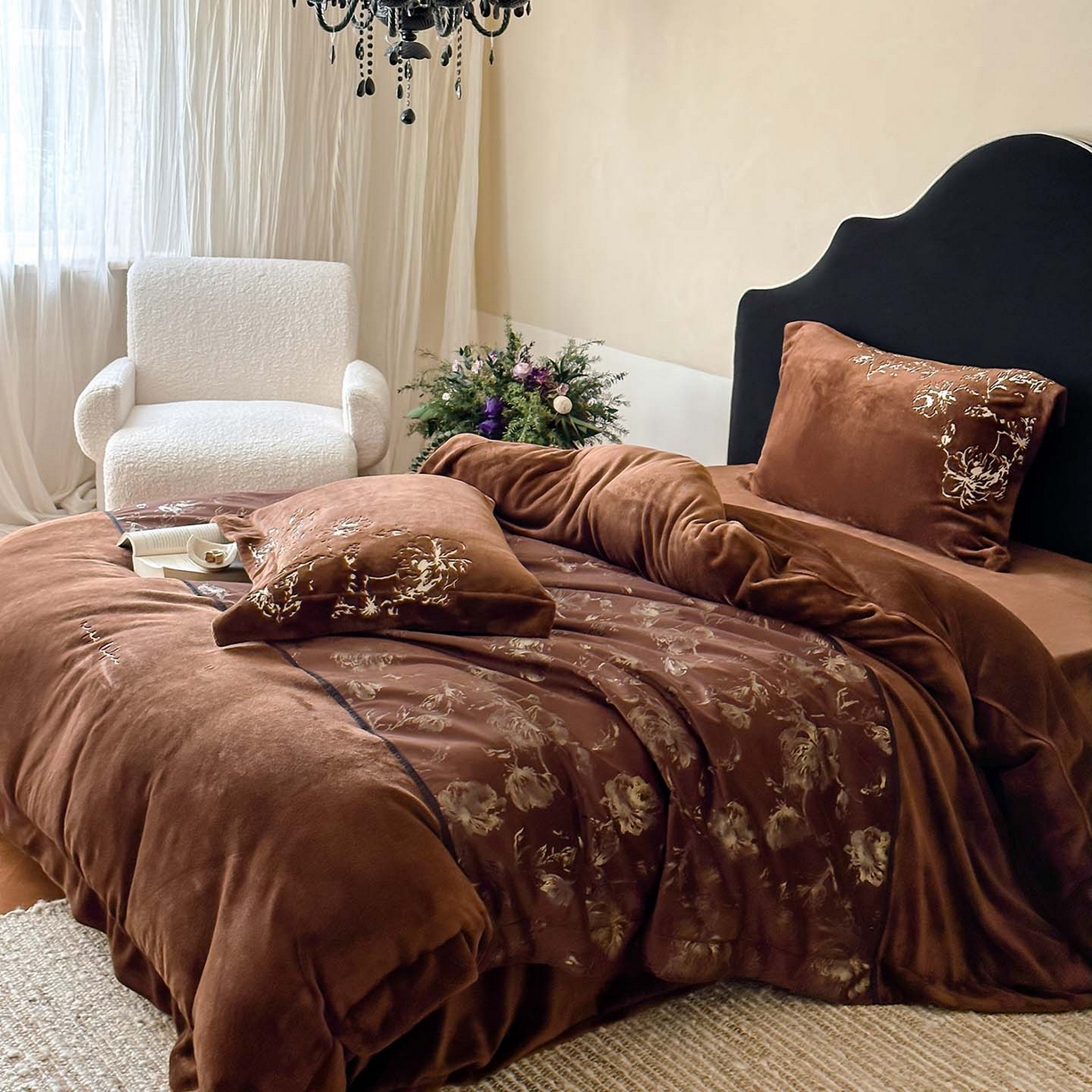 91家纺网 家纺一手货源 找家纺 赫帛 2026新款刺绣鎏金绒四件套-郁金香 郁金香-棕色