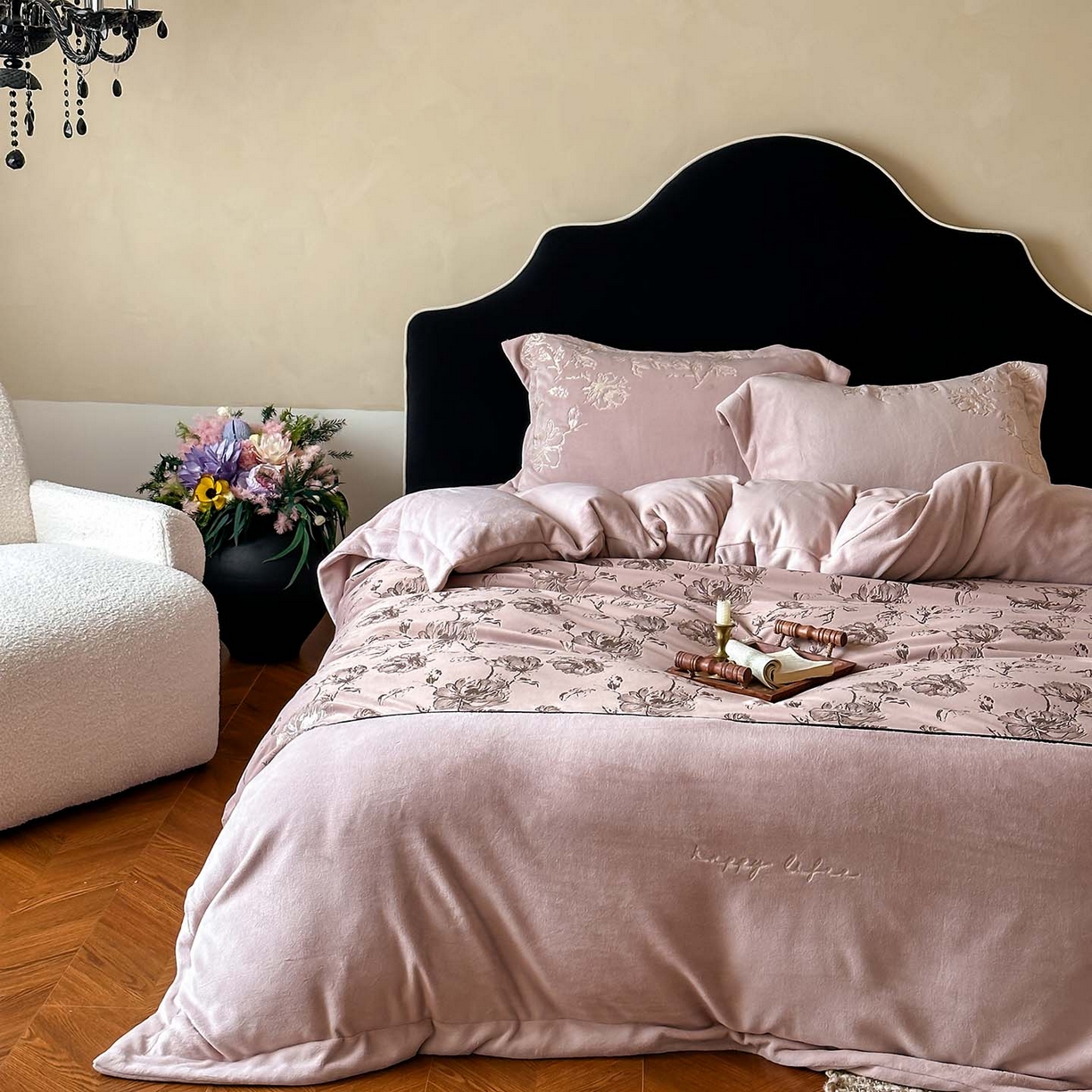 91家纺网 家纺一手货源 找家纺 赫帛 2026新款刺绣鎏金绒四件套-郁金香 郁金香-粉色