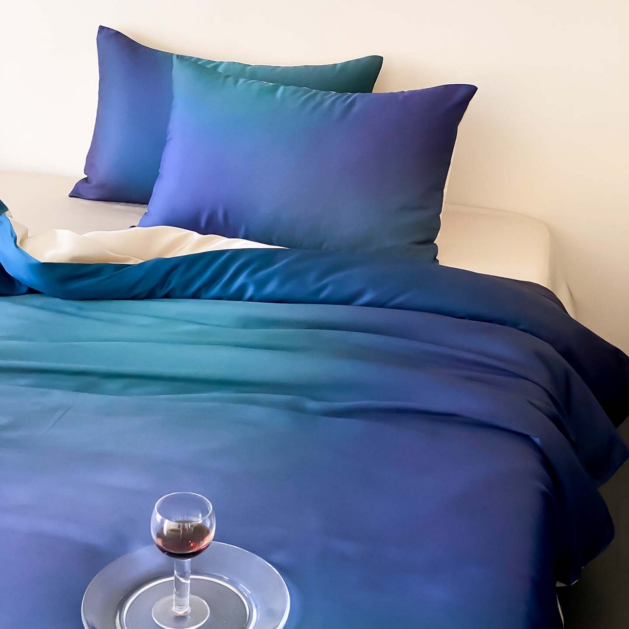 91家纺网 家纺一手货源 找家纺 （总）赫帛 2026新款60S兰精天丝数码印花四件套-只此青绿