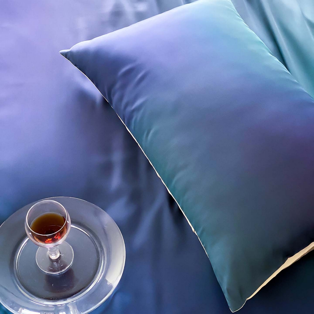 91家纺网 家纺一手货源 找家纺 （总）赫帛 2026新款60S兰精天丝数码印花四件套-只此青绿