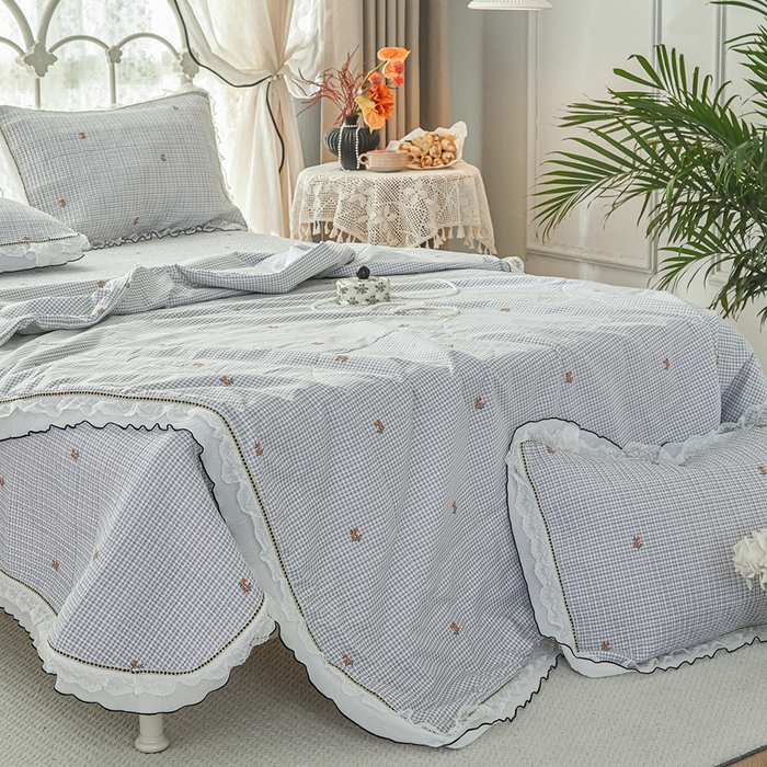 91家纺网 家纺一手货源 找家纺 源舜家纺 2026新款全棉斜纹花边床盖多功能被子四件套 动感方块-灰