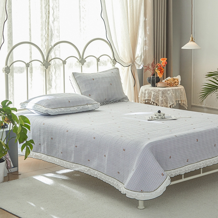 91家纺网 家纺一手货源 找家纺 源舜家纺 2026新款全棉斜纹花边床盖多功能被子四件套 动感方块-灰