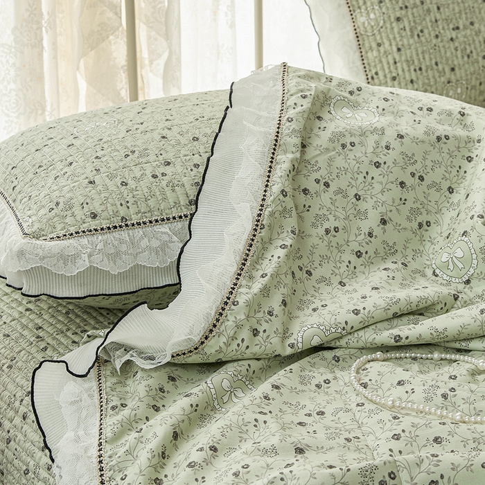 91家纺网 家纺一手货源 找家纺 源舜家纺 2026新款全棉斜纹花边床盖多功能被子四件套 沐风浅唱-绿