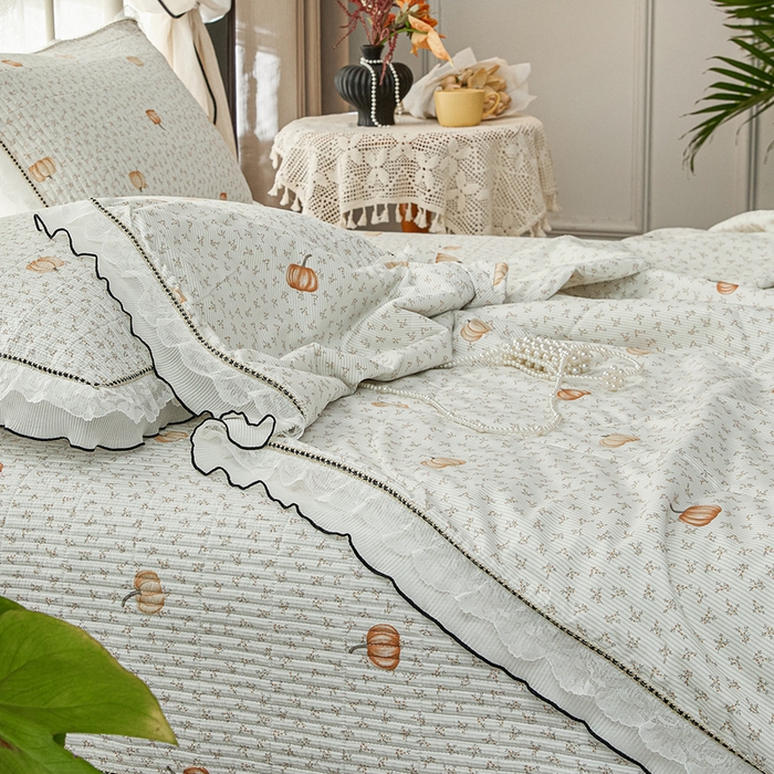 91家纺网 家纺一手货源 找家纺 源舜家纺 2026新款全棉斜纹花边床盖多功能被子四件套 南笙梦-米