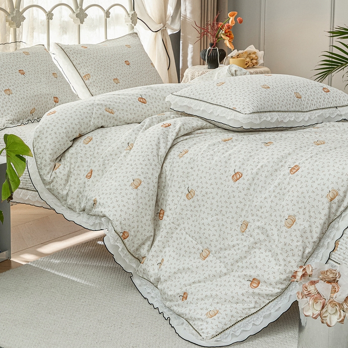 91家纺网 家纺一手货源 找家纺 源舜家纺 2026新款全棉斜纹花边床盖多功能被子四件套 南笙梦-米