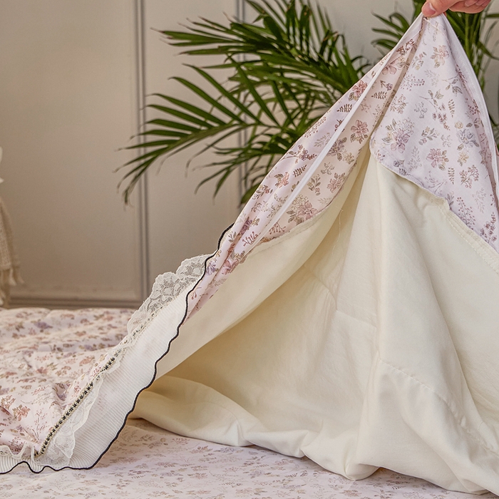 91家纺网 家纺一手货源 找家纺 源舜家纺 2026新款全棉斜纹花边床盖多功能被子四件套 文艺风范-粉