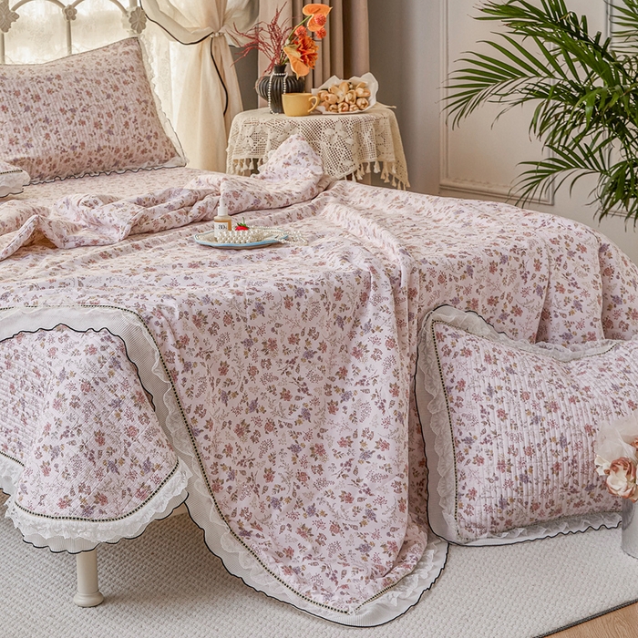 91家纺网 家纺一手货源 找家纺 源舜家纺 2026新款全棉斜纹花边床盖多功能被子四件套 文艺风范-粉