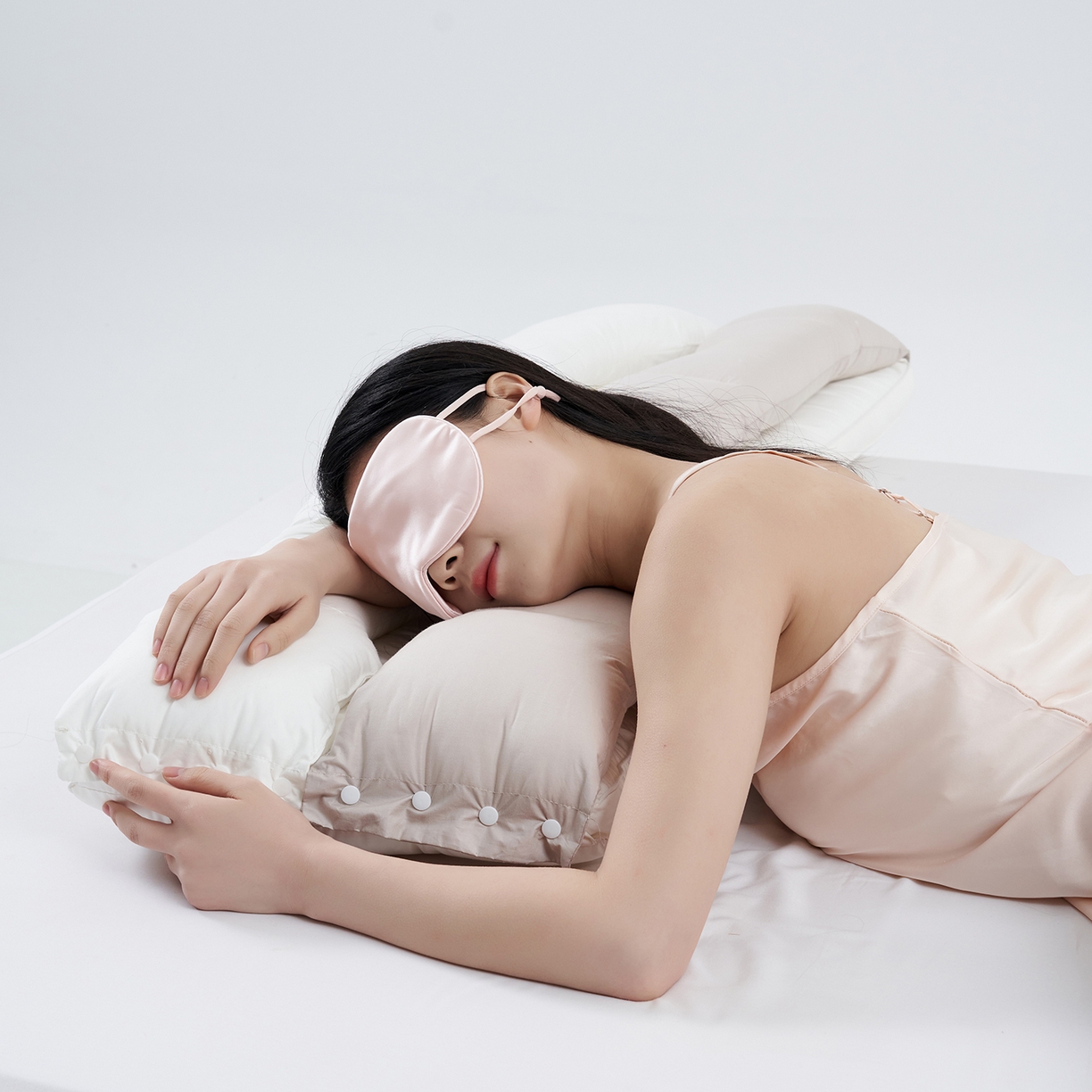 91家纺网 家纺一手货源 找家纺 （总）小米枕芯 2026新款全棉三合一护颈枕枕头枕芯 可拆卸