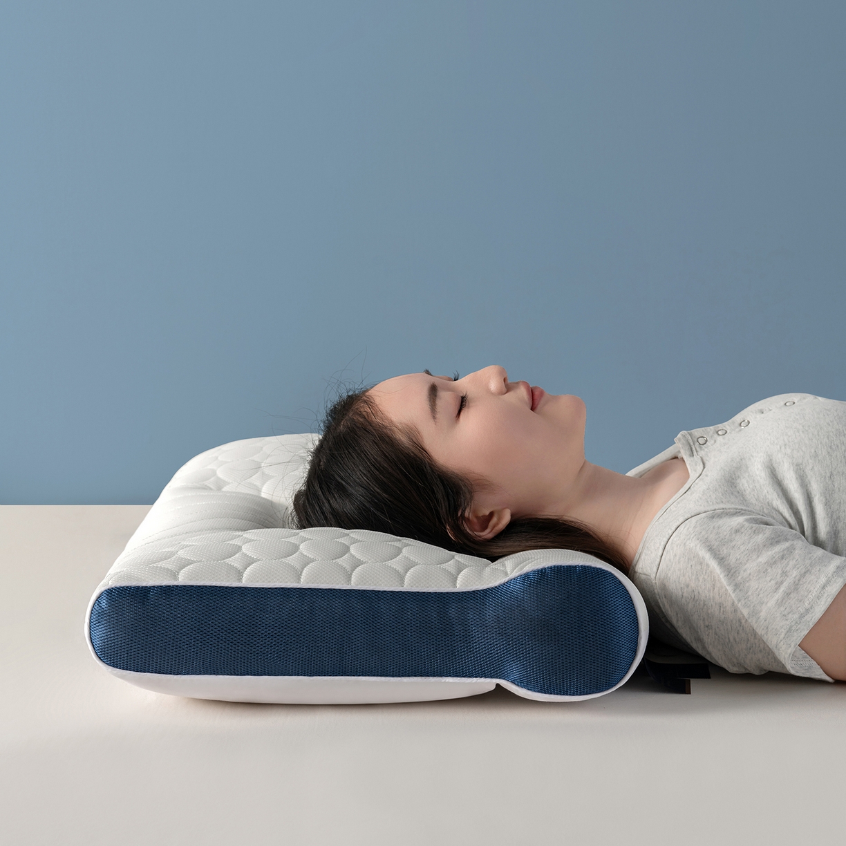 91家纺网 家纺一手货源 找家纺 小米枕芯 2026新款护颈氧枕枕头枕芯 蓝色