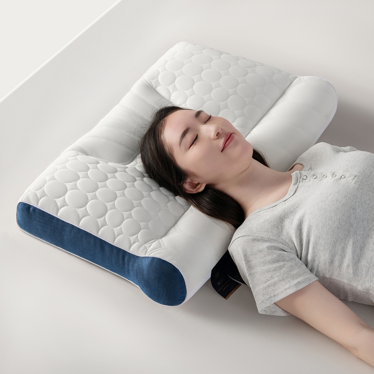 91家纺网 家纺一手货源 找家纺 小米枕芯 2026新款护颈氧枕枕头枕芯 蓝色