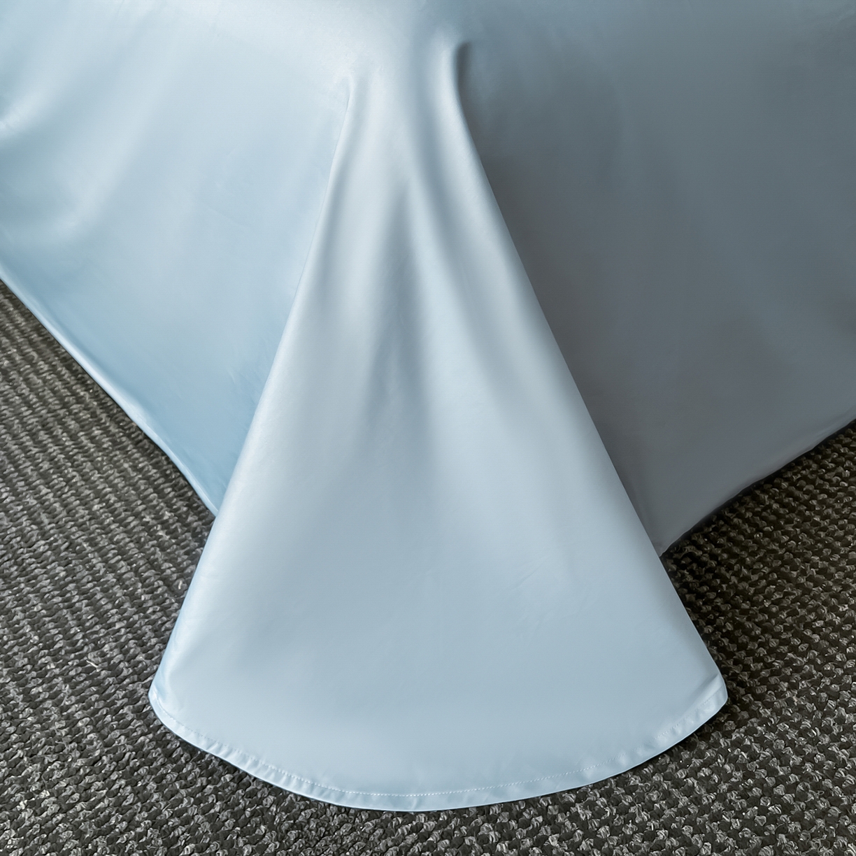 91家纺网 家纺一手货源 找家纺 置顶家纺 2025新款刺绣亲肤磨毛四件套-兰迪系列 兰迪-浅天蓝