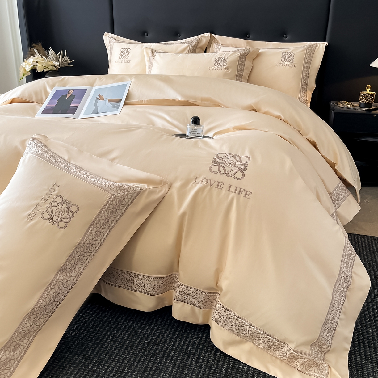 91家纺网 家纺一手货源 找家纺 置顶家纺 2025新款刺绣亲肤磨毛四件套-兰迪系列 兰迪-奶咖色