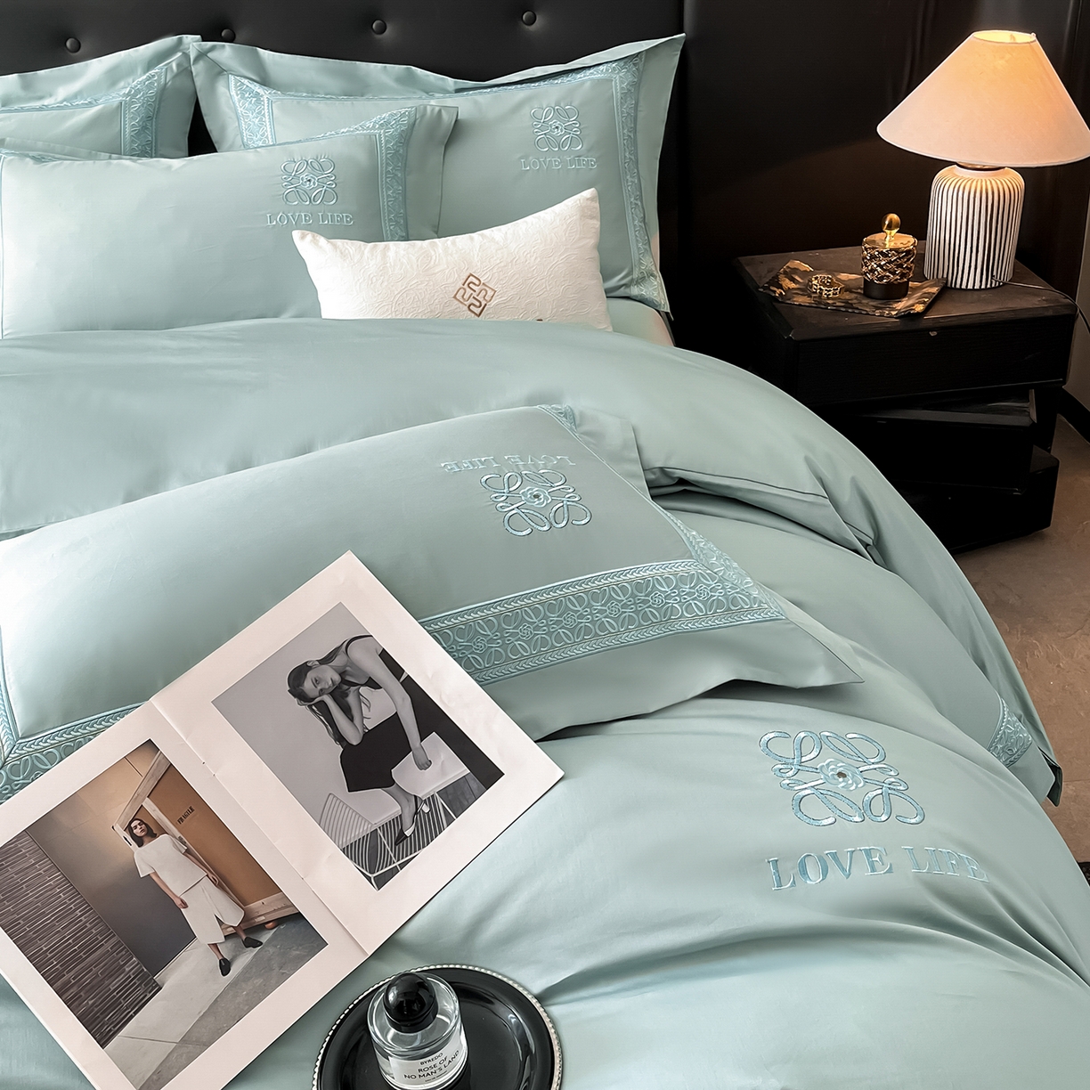 91家纺网 家纺一手货源 找家纺 置顶家纺 2025新款刺绣亲肤磨毛四件套-兰迪系列 兰迪-繁星蓝