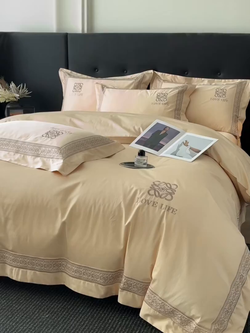 91家纺网 家纺一手货源 找家纺 置顶家纺 2025新款刺绣亲肤磨毛四件套-兰迪系列 兰迪-奶咖色