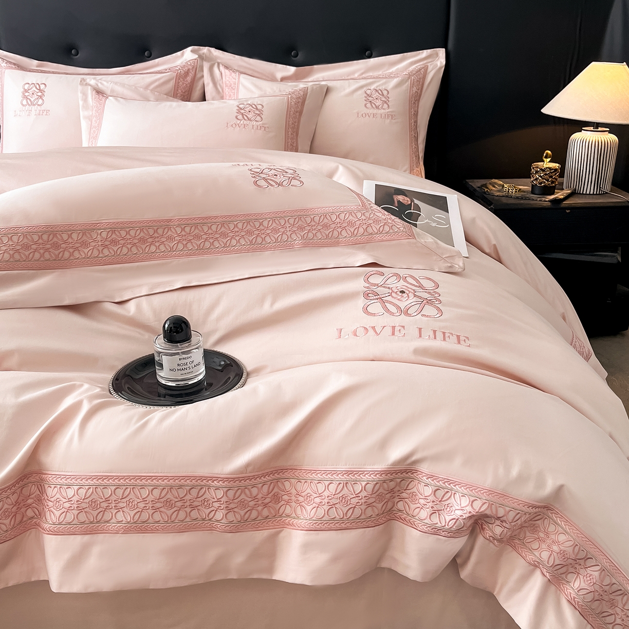 91家纺网 家纺一手货源 找家纺 置顶家纺 2025新款刺绣亲肤磨毛四件套-兰迪系列 兰迪-粉玉