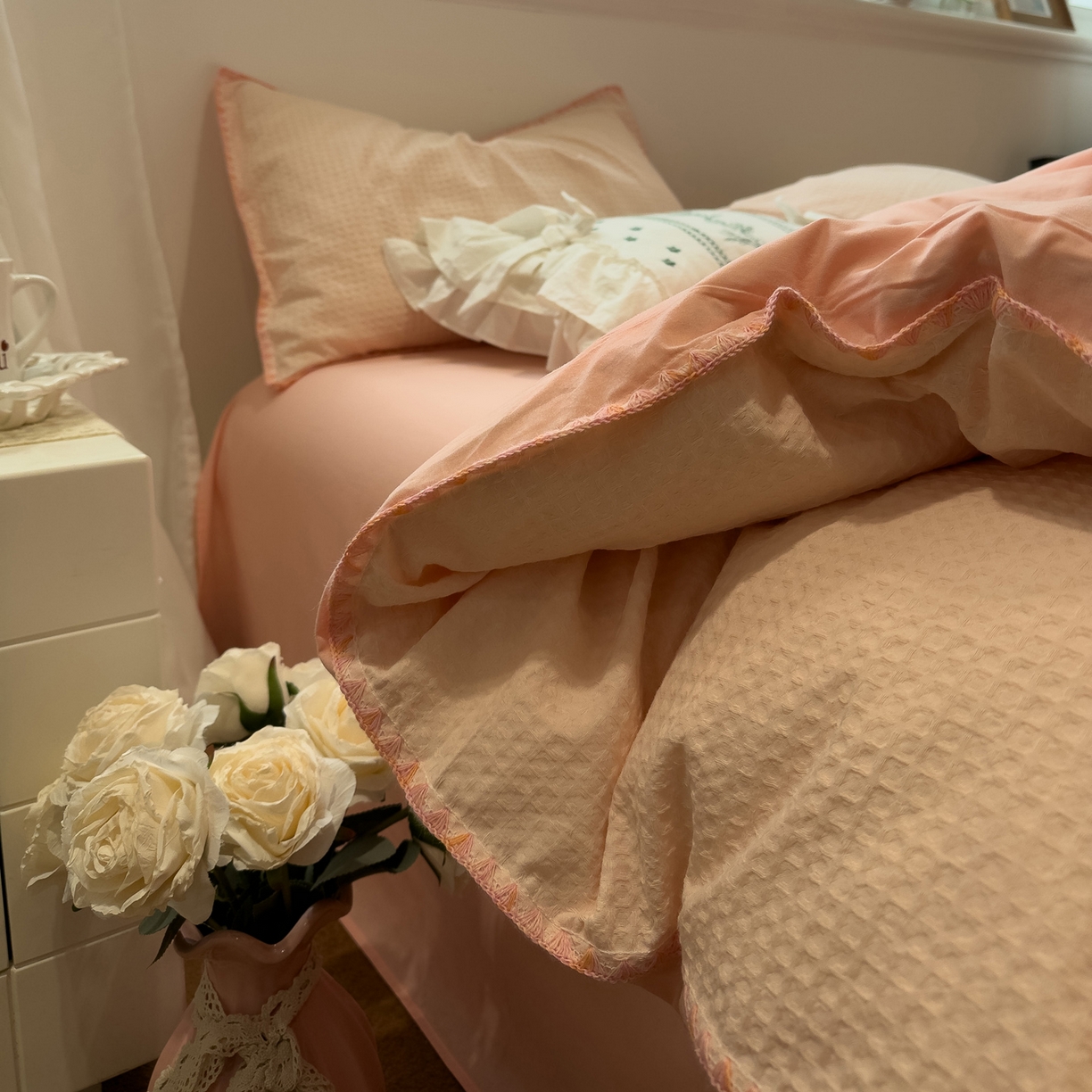 91家纺网 家纺一手货源 找家纺 雅居纺家纺 2026新款全棉贝壳边华夫格四件套 贝壳边粉色