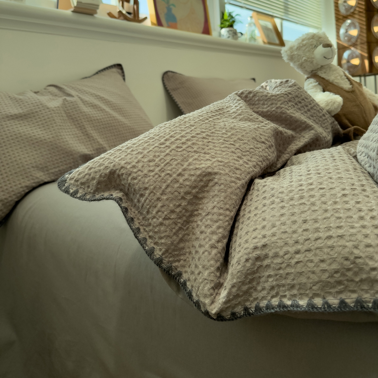 91家纺网 家纺一手货源 找家纺 雅居纺家纺 2026新款全棉贝壳边华夫格四件套 贝壳边灰色