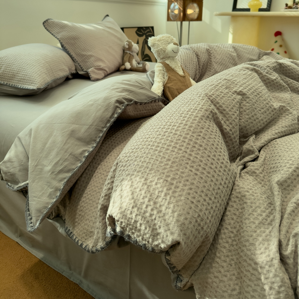 91家纺网 家纺一手货源 找家纺 雅居纺家纺 2026新款全棉贝壳边华夫格四件套 贝壳边灰色