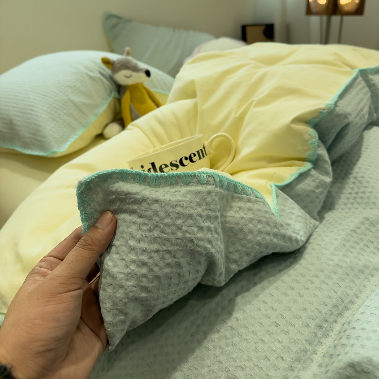 91家纺网 家纺一手货源 找家纺 雅居纺家纺 2026新款全棉贝壳边华夫格四件套 贝壳边蓝黄