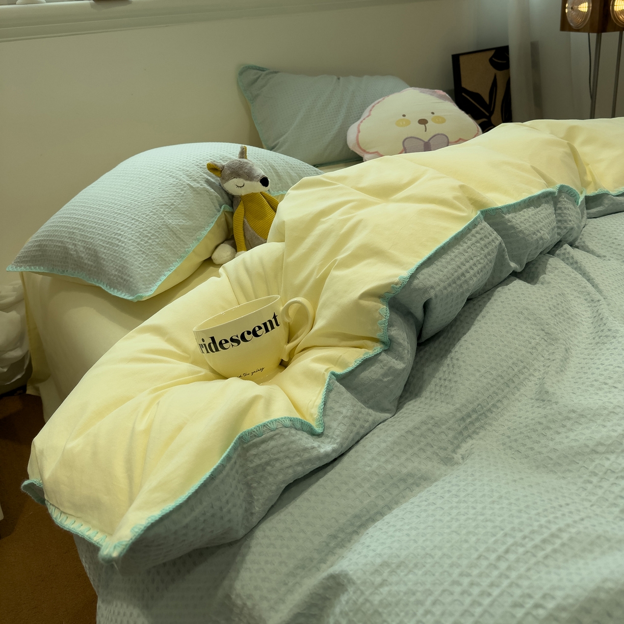 91家纺网 家纺一手货源 找家纺 雅居纺家纺 2026新款全棉贝壳边华夫格四件套 贝壳边蓝黄