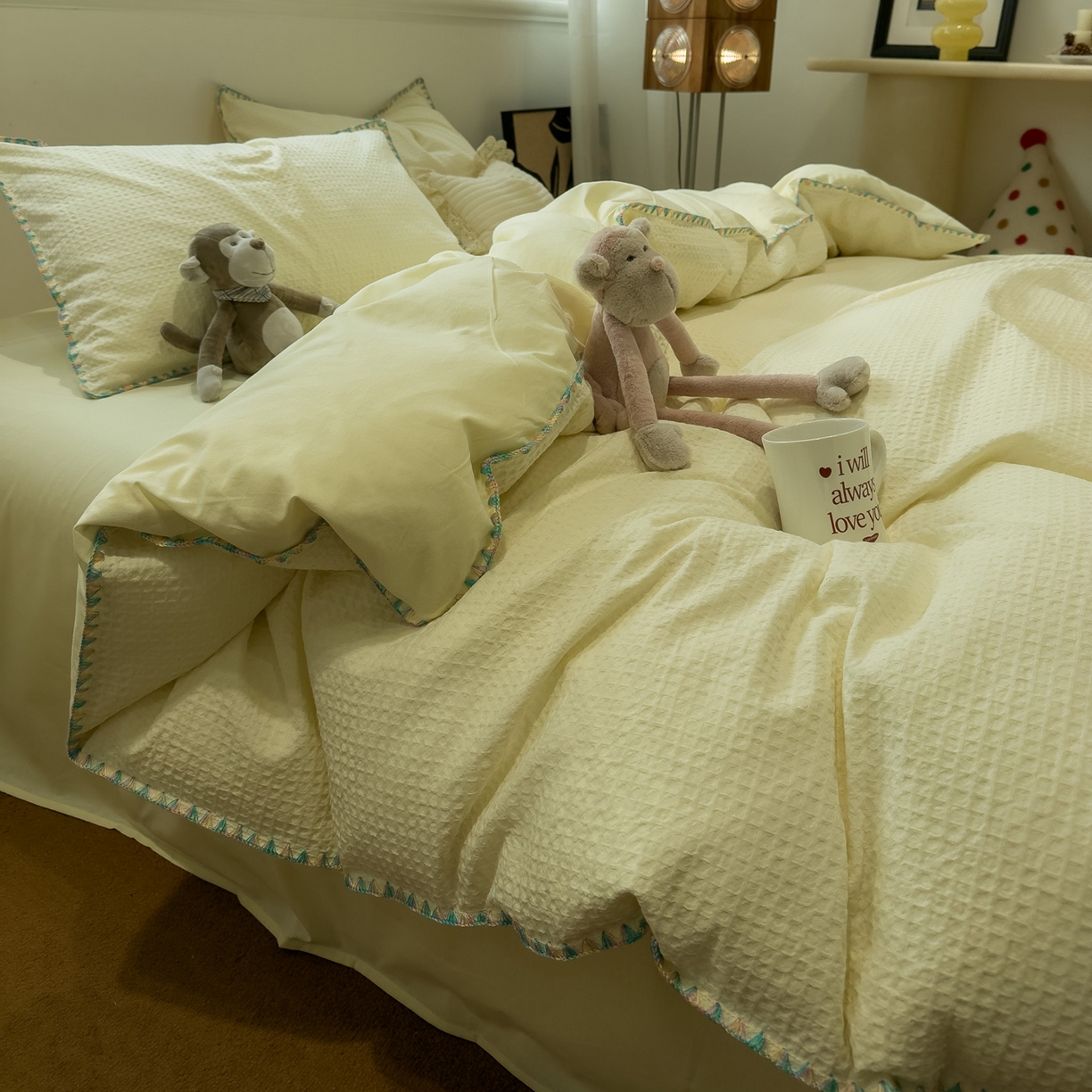 91家纺网 家纺一手货源 找家纺 雅居纺家纺 2026新款全棉贝壳边华夫格四件套 贝壳边米黄