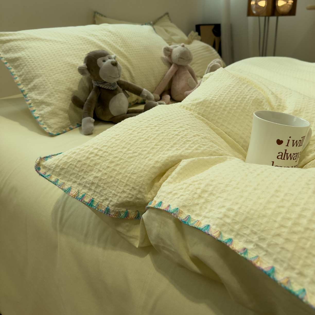 91家纺网 家纺一手货源 找家纺 雅居纺家纺 2026新款全棉贝壳边华夫格四件套 贝壳边米黄