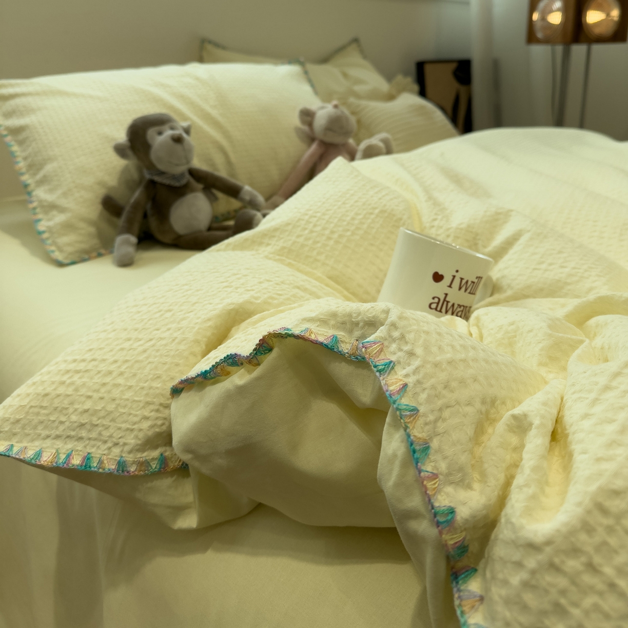 91家纺网 家纺一手货源 找家纺 雅居纺家纺 2026新款全棉贝壳边华夫格四件套 贝壳边米黄