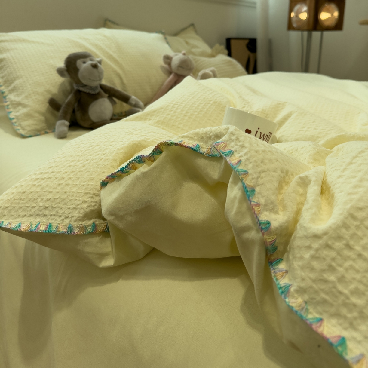 91家纺网 家纺一手货源 找家纺 雅居纺家纺 2026新款全棉贝壳边华夫格四件套 贝壳边米黄