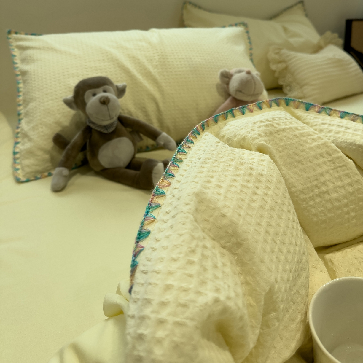 91家纺网 家纺一手货源 找家纺 雅居纺家纺 2026新款全棉贝壳边华夫格四件套 贝壳边米黄