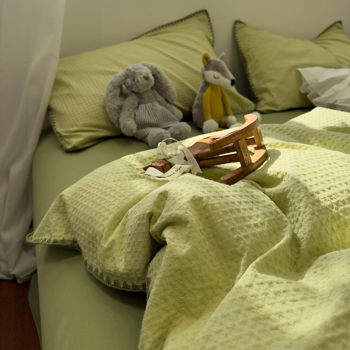 91家纺网 家纺一手货源 找家纺 雅居纺家纺 2026新款全棉贝壳边华夫格四件套 贝壳边浅绿