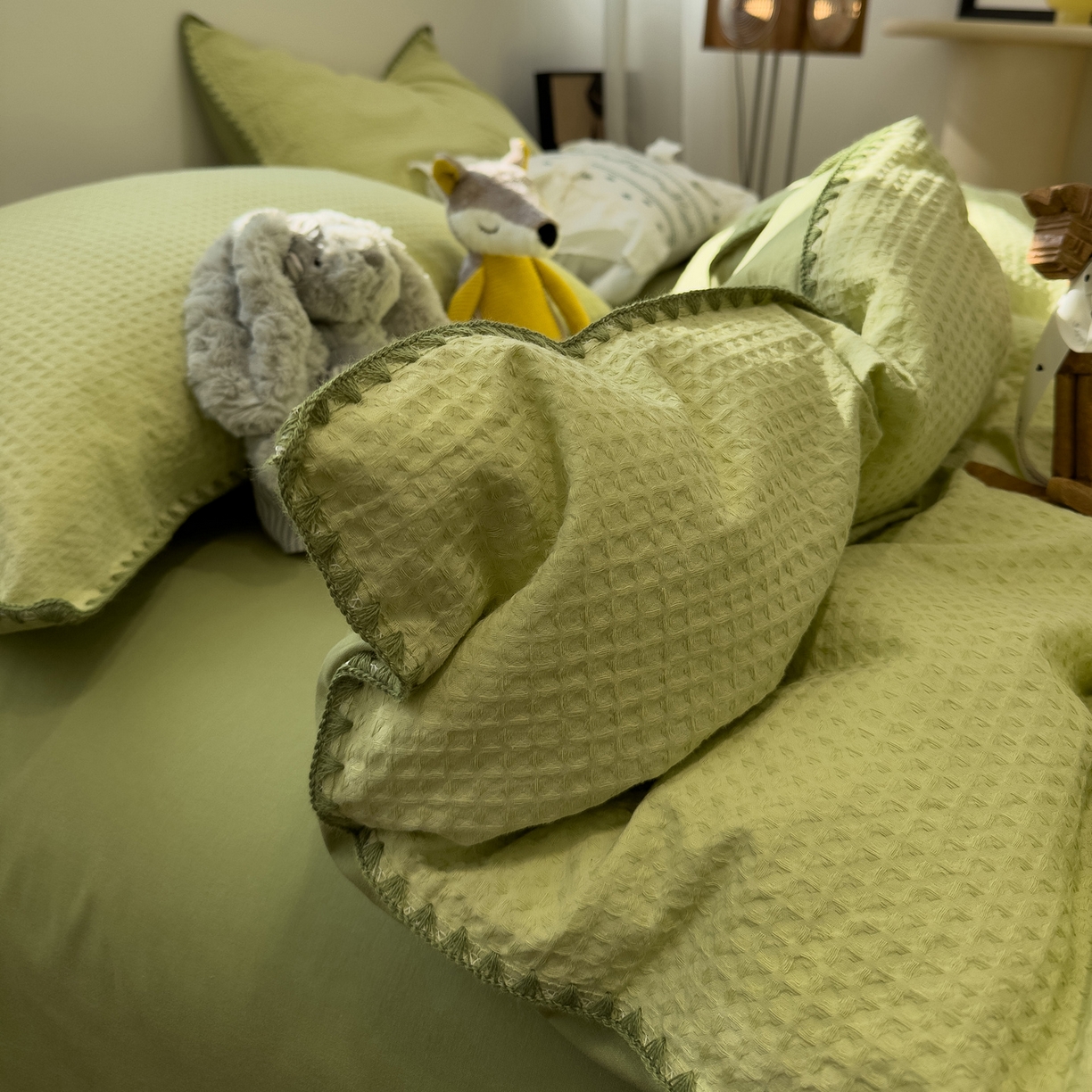 91家纺网 家纺一手货源 找家纺 雅居纺家纺 2026新款全棉贝壳边华夫格四件套 贝壳边浅绿