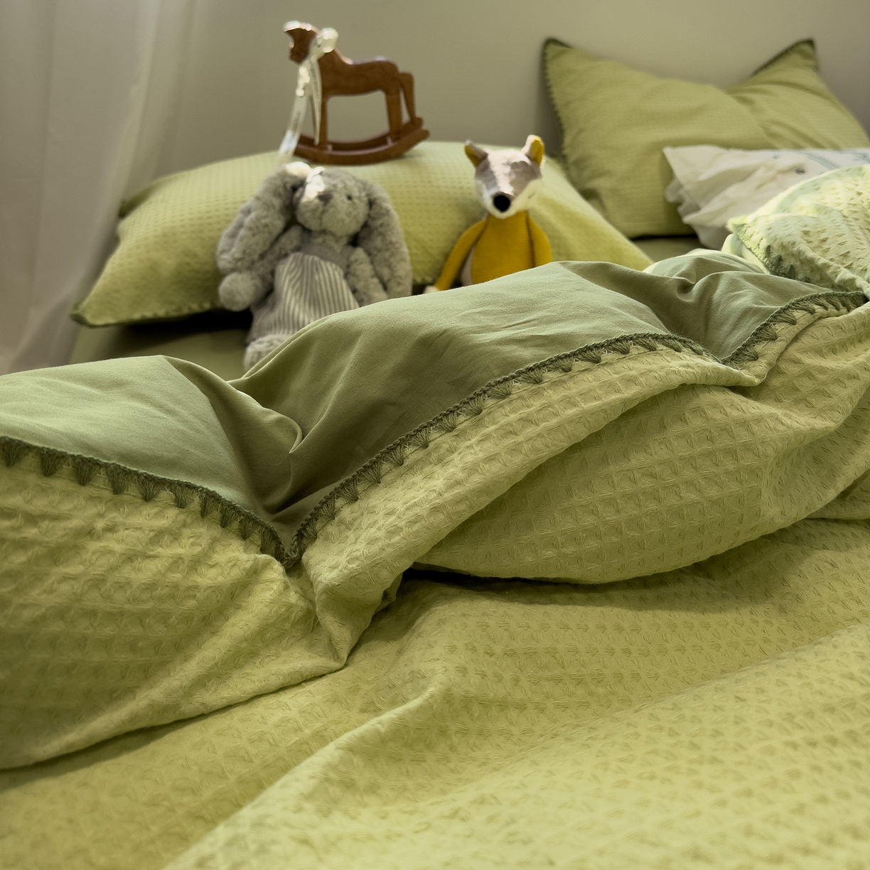 91家纺网 家纺一手货源 找家纺 雅居纺家纺 2026新款全棉贝壳边华夫格四件套 贝壳边浅绿