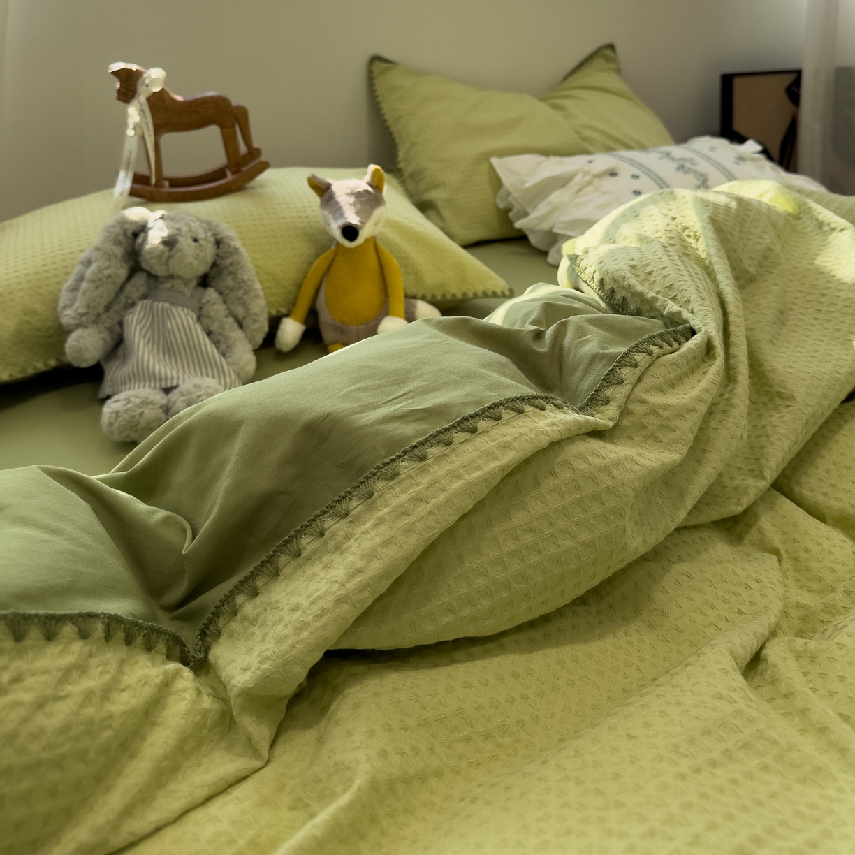 91家纺网 家纺一手货源 找家纺 雅居纺家纺 2026新款全棉贝壳边华夫格四件套 贝壳边浅绿