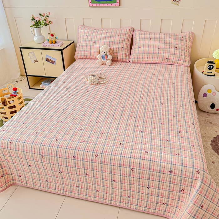 91家纺网 家纺一手货源 找家纺 2026新款13070单面全棉绗缝床盖三件套 樱桃窗台