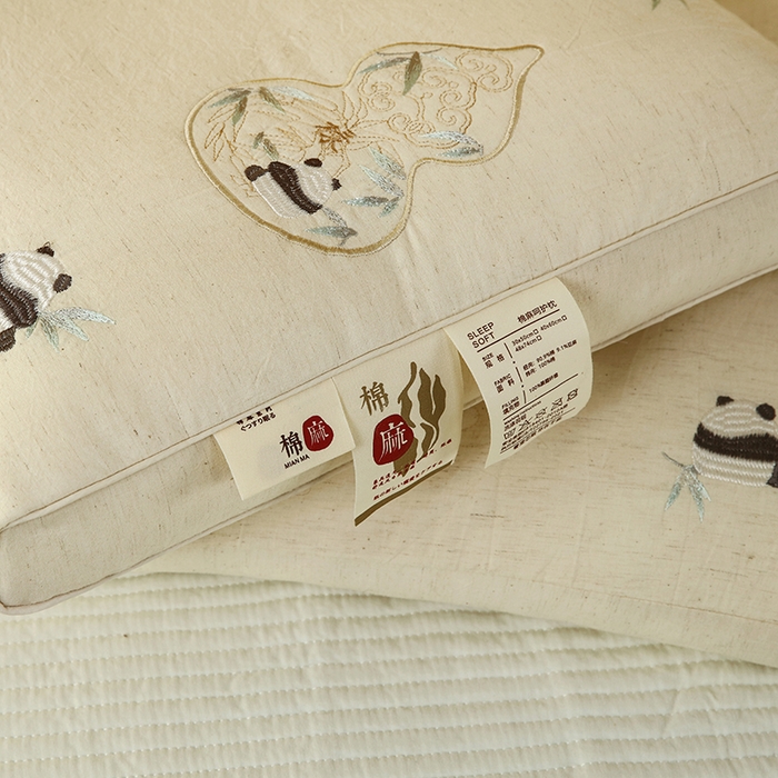 91家纺网 家纺一手货源 找家纺 （总）仁宇枕业 2025新款新品棉麻款熊猫葫芦护颈枕头枕芯