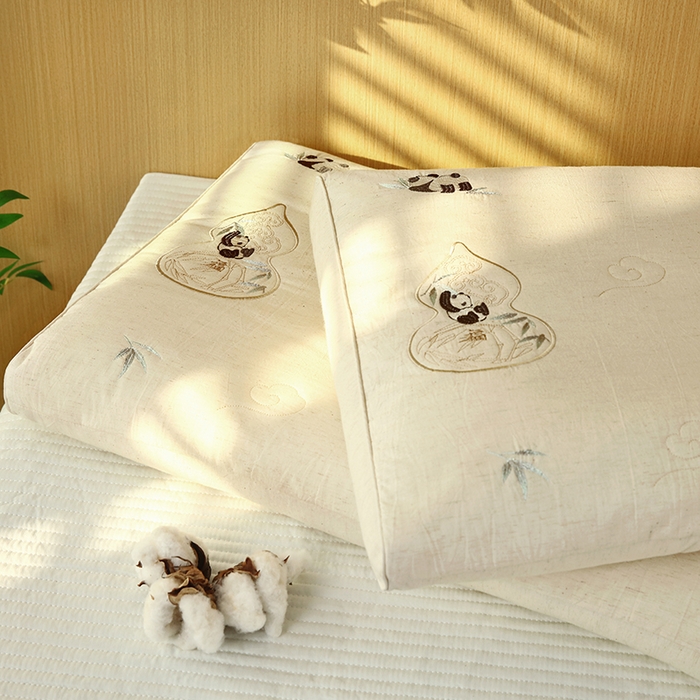 91家纺网 家纺一手货源 找家纺 （总）仁宇枕业 2025新款新品棉麻款熊猫葫芦护颈枕头枕芯