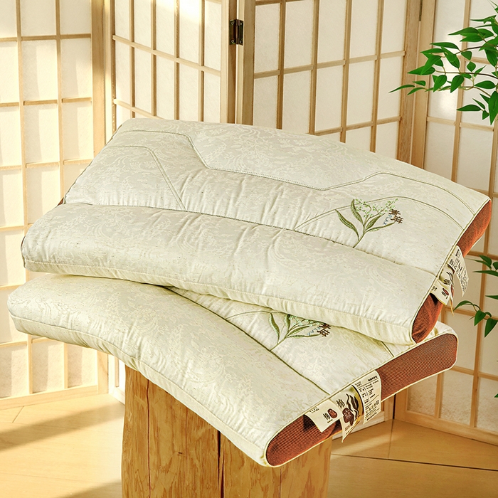 91家纺网 家纺一手货源 找家纺 （总）仁宇枕业 2025新款新品青麻花分区护颈枕头枕芯