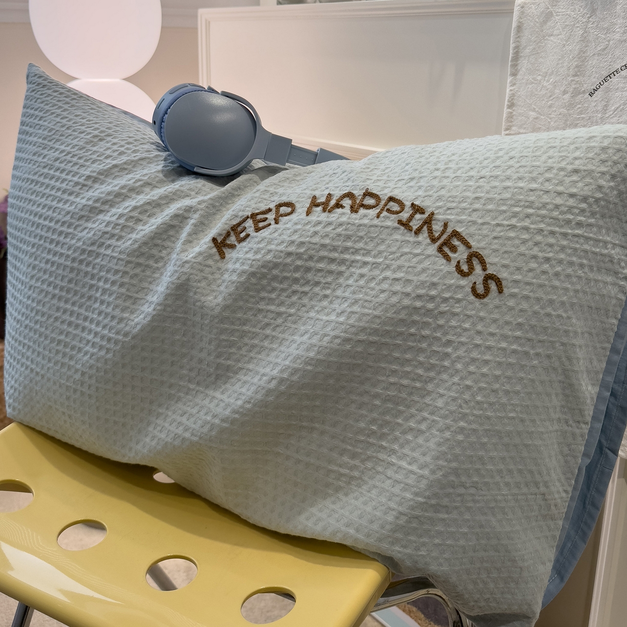 91家纺网 家纺一手货源 找家纺 雅居纺家纺 2026新款全棉华夫格毛巾绣四件套 蓝色趴趴狗