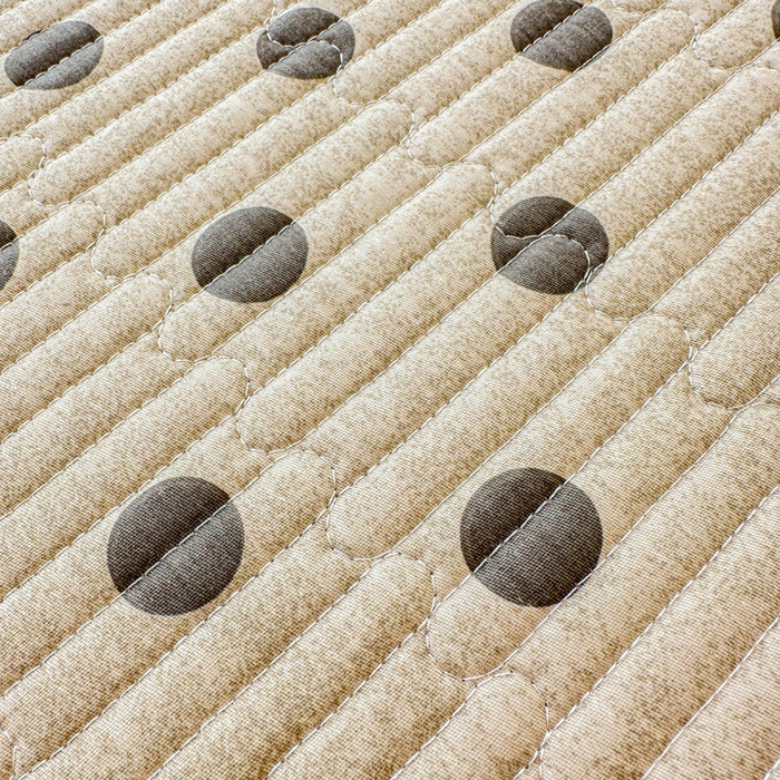 91家纺网 家纺一手货源 找家纺 2026新款13070单面全棉绗缝床盖三件套 灰调波点