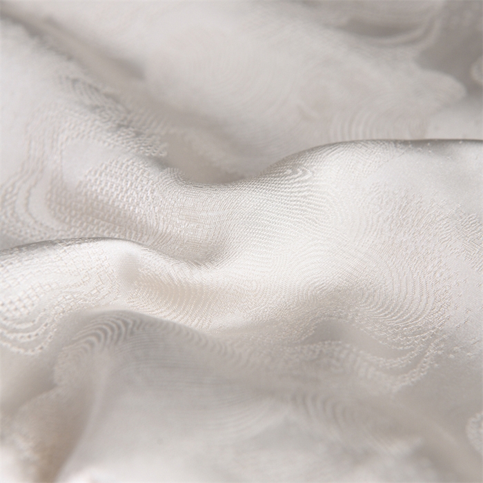 91家纺网 家纺一手货源 找家纺 （总）仁宇枕业 2025新款新品棠颜悦色蚕丝定型枕