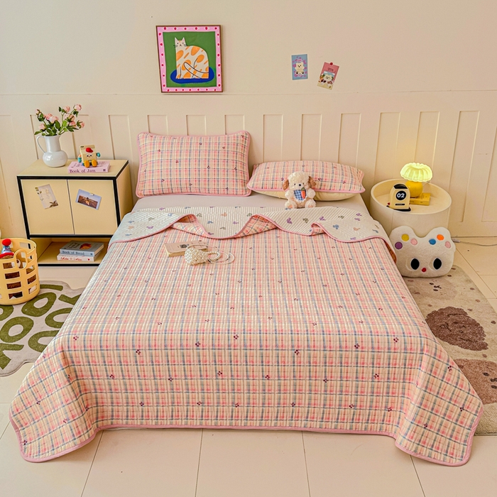 91家纺网 家纺一手货源 找家纺 2026新款13070单面全棉绗缝床盖三件套 樱桃窗台