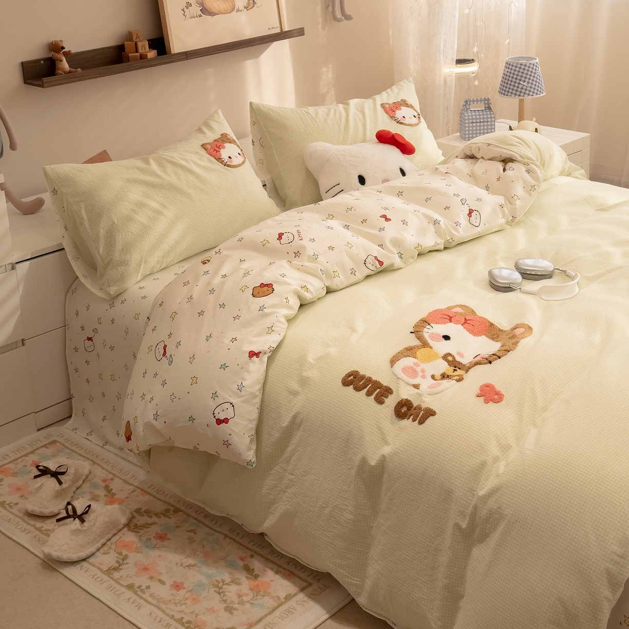 91家纺网 家纺一手货源 找家纺 雅居纺家纺 2026新款全棉色织水洗棉毛巾绣猫咪四件套 绿格猫咪