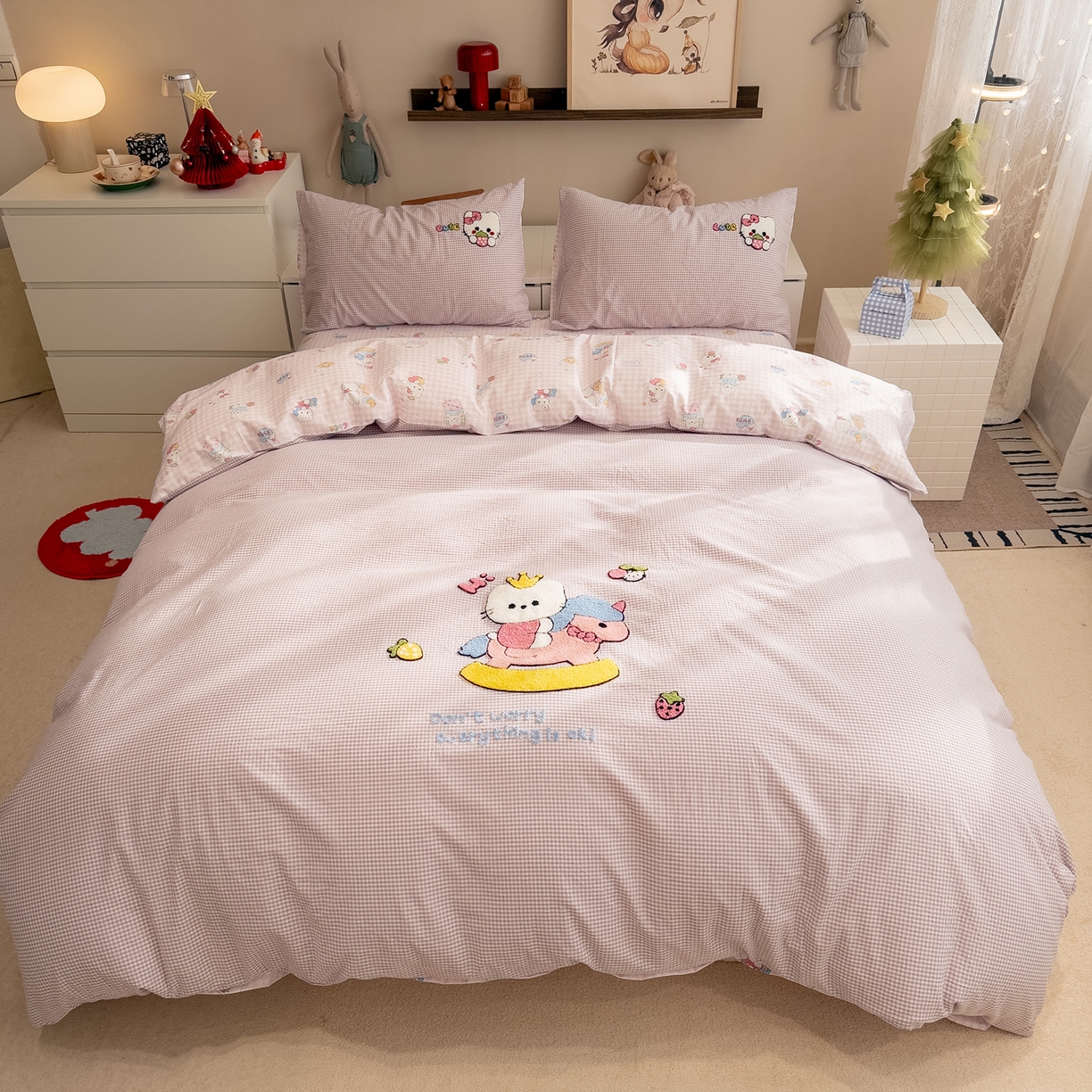 91家纺网 家纺一手货源 找家纺 雅居纺家纺 2026新款全棉色织水洗棉毛巾绣猫咪四件套 木马猫咪