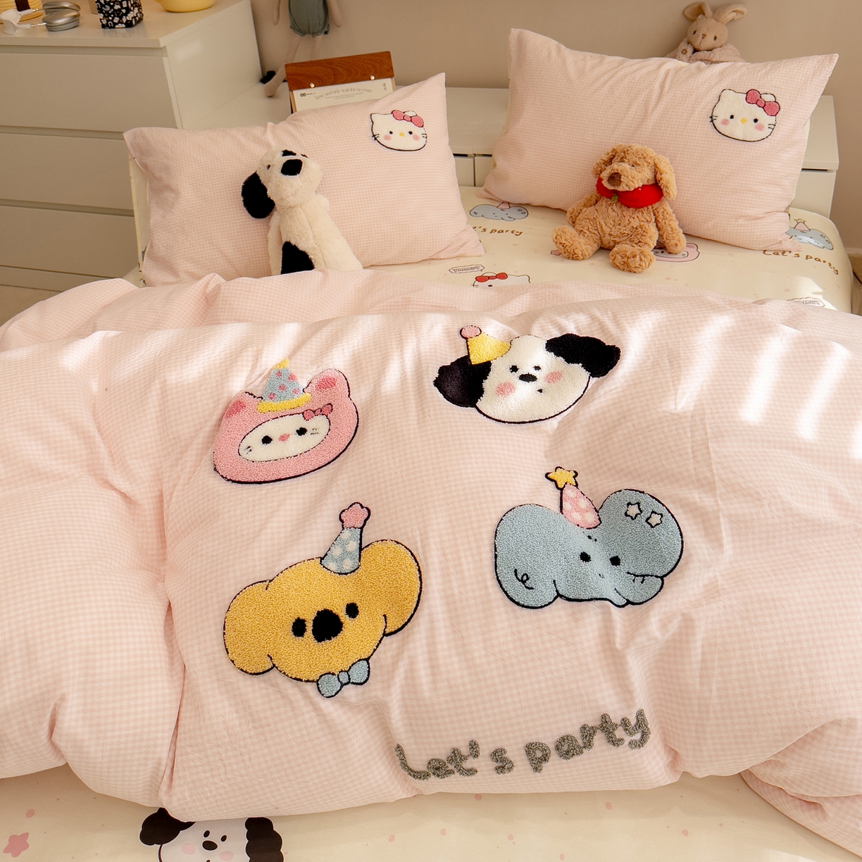 雅居纺家纺 2026新款全棉色织水洗棉毛巾绣猫咪四件套 派对小猫