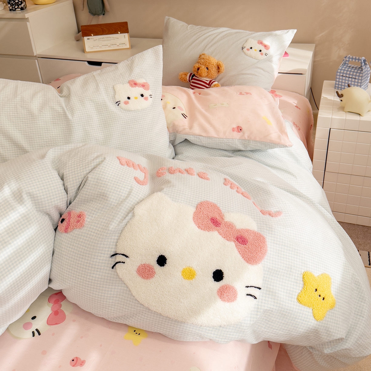 91家纺网 家纺一手货源 找家纺 雅居纺家纺 2026新款全棉色织水洗棉毛巾绣猫咪四件套 星星猫咪