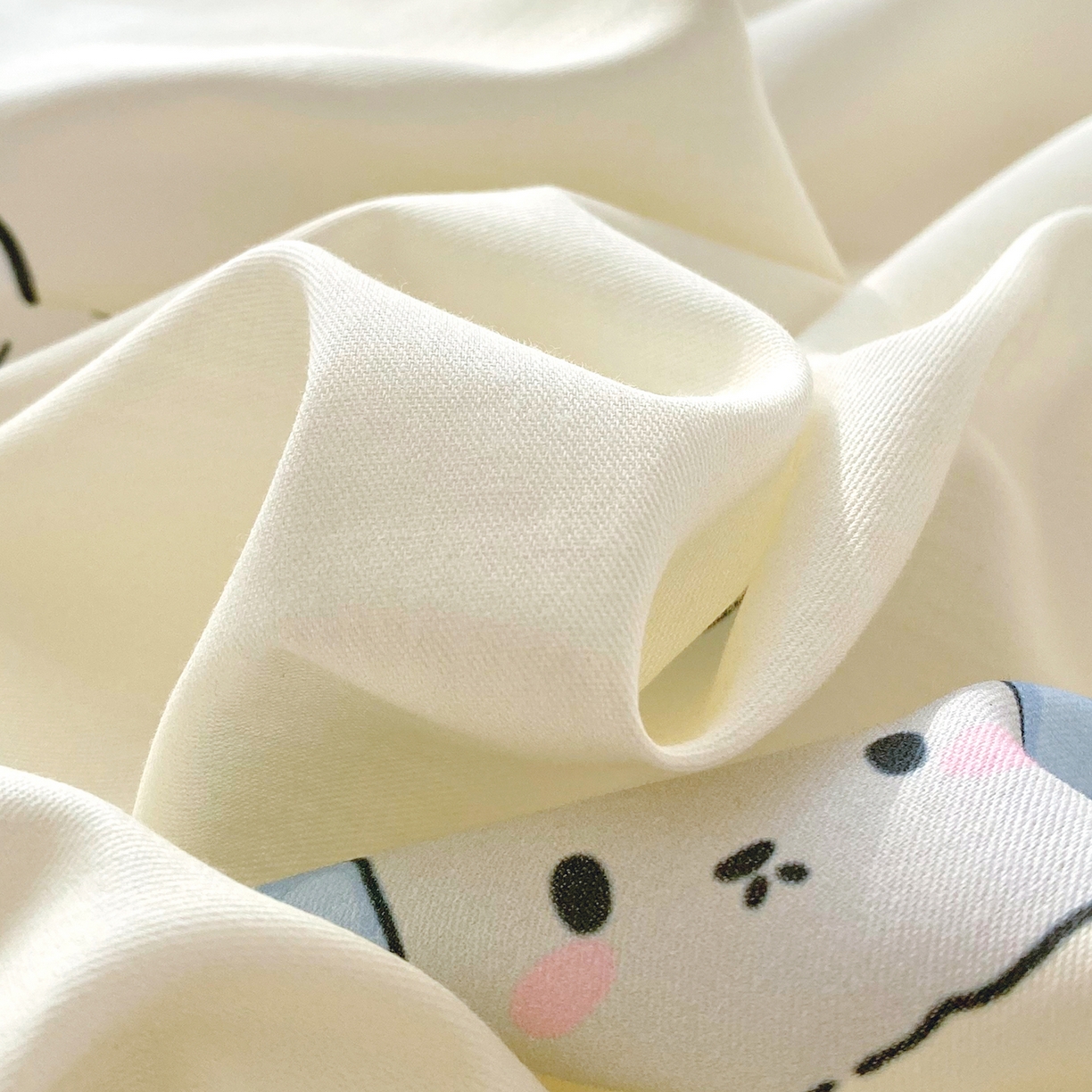 91家纺网 家纺一手货源 找家纺 小懒猪 2026新款全棉印花卡通系列四件套 喵语时光